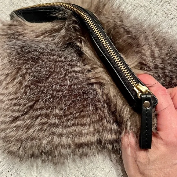 ANN TAYLOR leather and faux fur clutch bag pouch animal print stripes - Picture 14 of 16